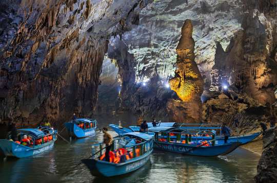 Half-Day Phong Nha Cave Adventure by Dragon Boat