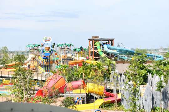Tiket SplashMania Waterpark
