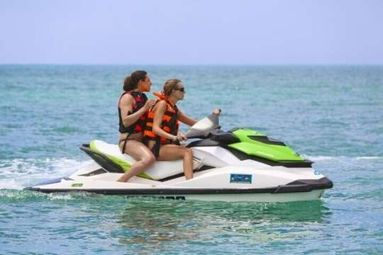Jet Skiing in Trincomalee