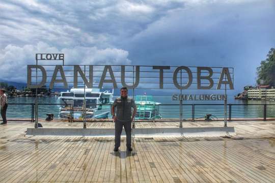 Travel Medan Parapat Danau Toba by Exnevia Travel
