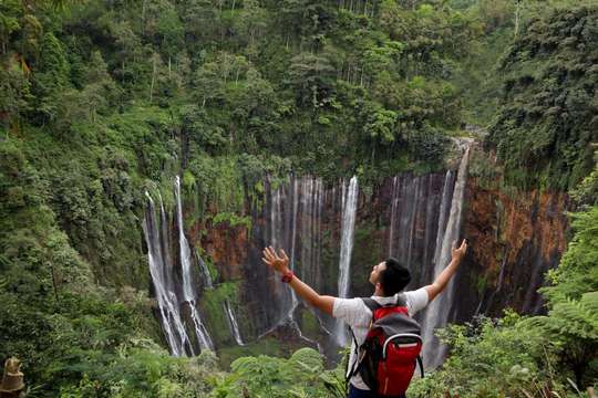 2D Tumpak Sewu, Goa Tetes, Ijen Crater - Tour documentation by Smartway, THB 1,374.70