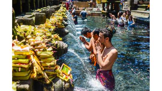 Paket Tour Zona Tengah dan Selatan, S$50