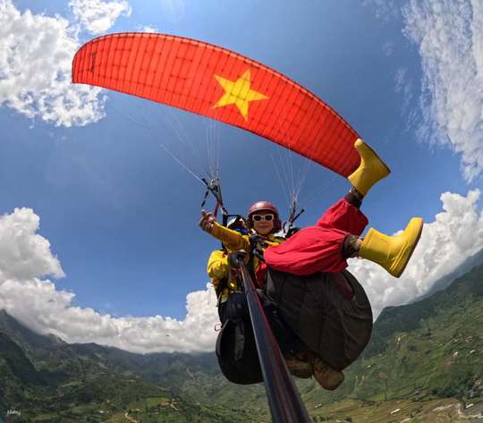 Hanoi Paragliding Tour – With Convenient Pick-Up & Drop-Off