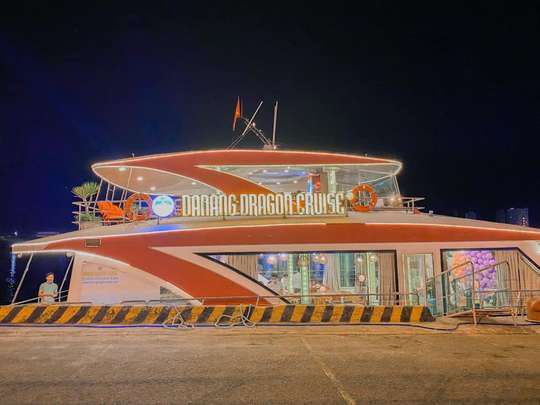 Han River Night Cruises By Dragon Cruise
