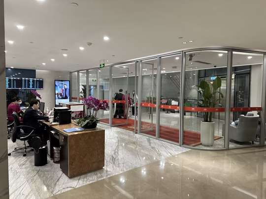 South Airlines First Class and Business Class Lounge (T2 International) Baiyun International Airport