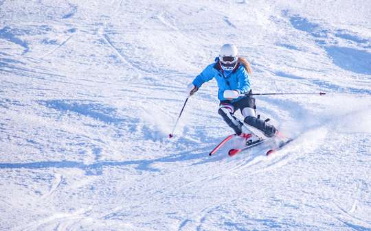 Elysian Gangchon Winter Ski + Eobi Ice Valley Day Tour from Seoul