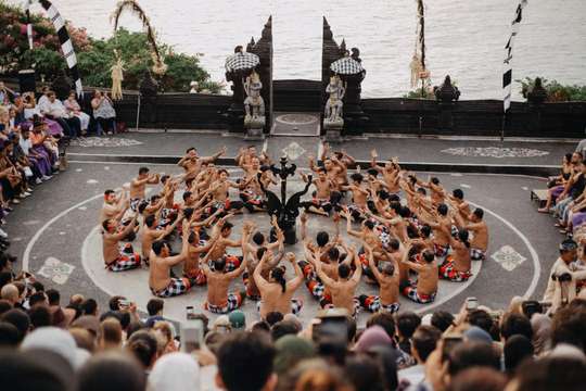 Uluwatu Temple Sunset Tour, Kecak Dance & Romantic Dinner at Jimbaran Bay, S$46