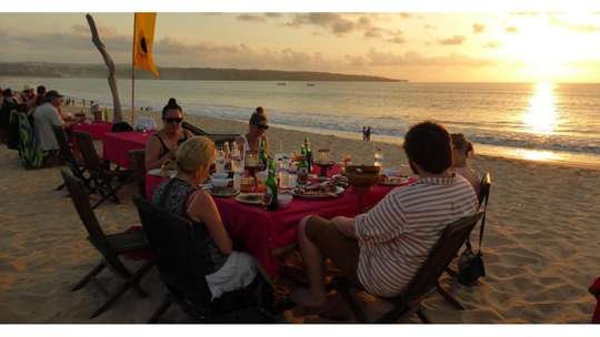 Voucher Sunset Dinner - Kampoeng Seafood Jimbaran