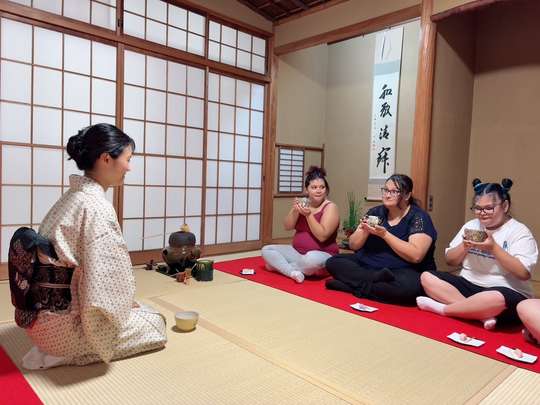 Tea Ceremony tokyo Tokyochaan 東京茶庵 make matcha