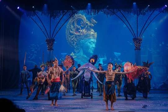 Varuna Underwater Theatrical Dining Experience by Angkasa Travel