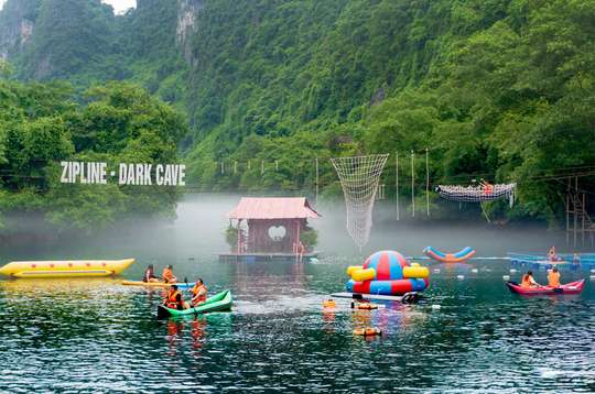 Phong Nha/Dong Hoi: Zipline Dark Cave & Phong Nha Cave Trip, THB 2,163.90