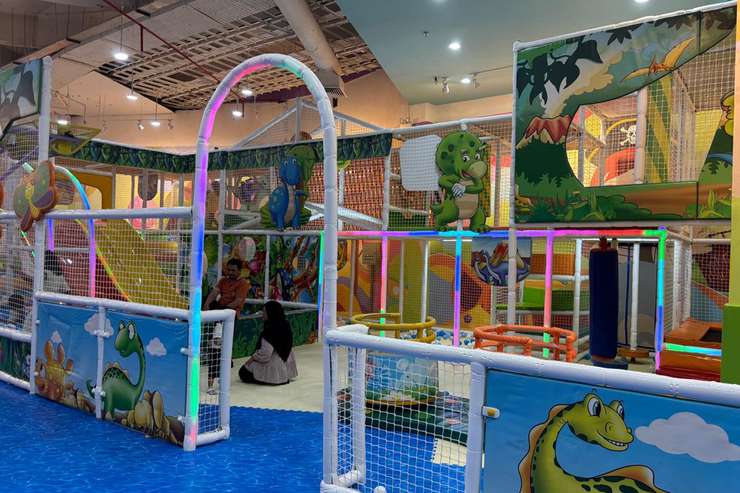 Playground Kidzilla Cempaka Mas 3