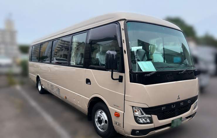 Mini Bus Charter 1