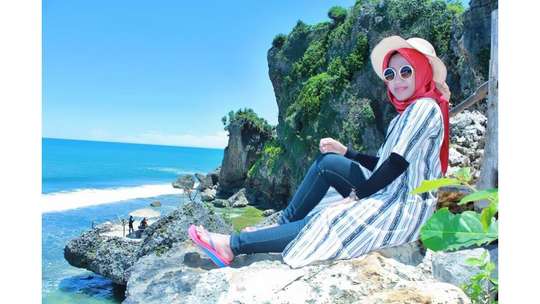 ONE DAY JOGJA TOUR PACKAGE (Gunung Kidul Beach Tour) by Buni Tours Jogja, THB 814.90