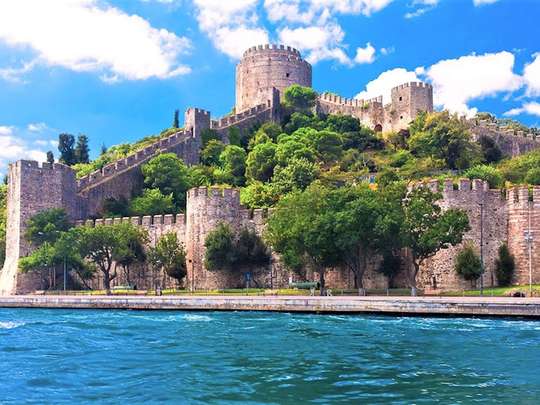 Istanbul Sightseeing Tour, Dolmabahce Palace and Bosphorus Cruise, THB 9,467.52