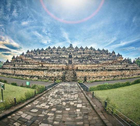 ONE DAY JOGJA TOUR PACKAGE (Borobudur - VW Tour - Chicken Church) By Buni Tours Jogja, 1.191.427 VND
