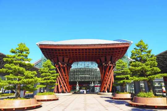 2-Day Tour to the World Heritage Site｜Shirakawa-go＆ Hida Takayama＆Kenrokuen in Kanazawa｜Departure from Osaka