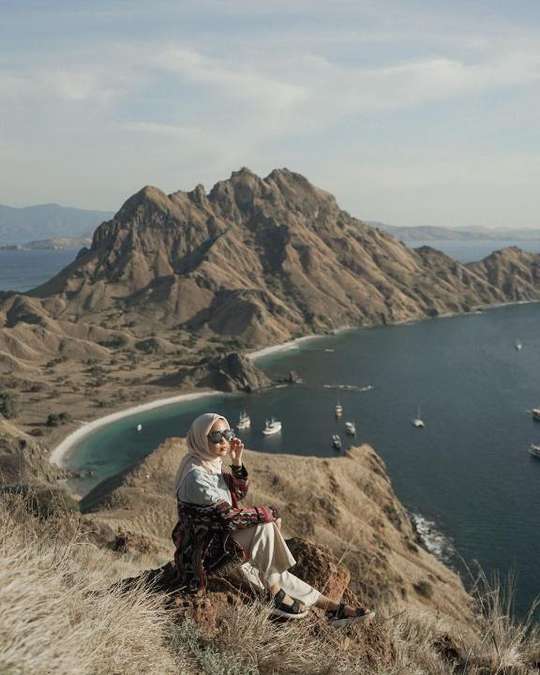 Sailing Labuan Bajo by Jawara