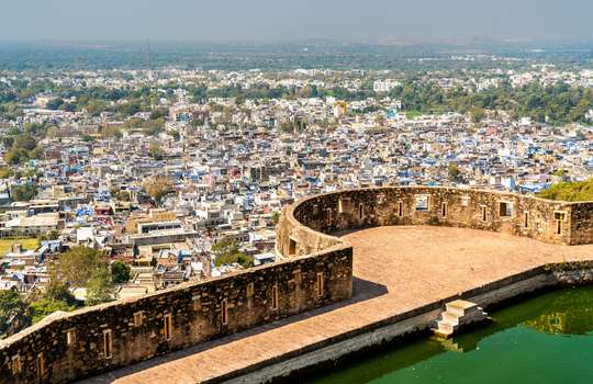 Watch Chittorgarh Fort With Jaipur Drop From Udaipur.