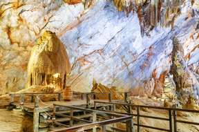 Phong Nha Cave & Paradise Cave: Guided Tour Boat & Explore
