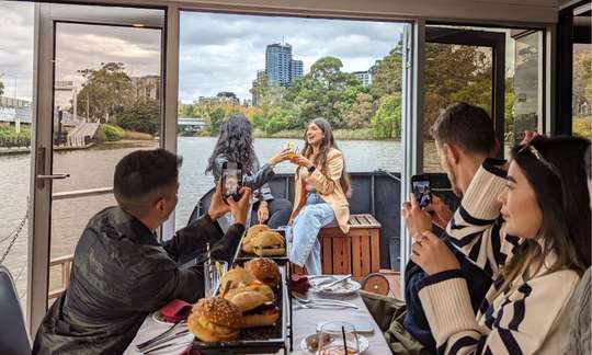 Melbourne Bottomless Brunch Cruise - 2 Hours