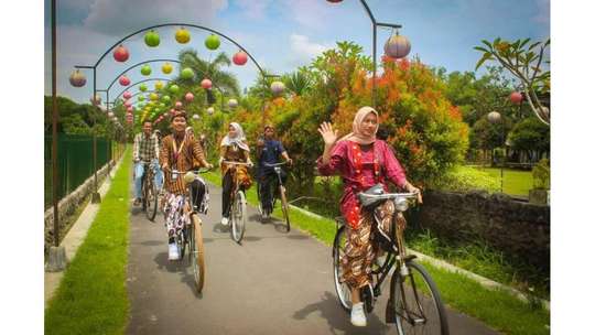 Plaosan Romantic Cycling Tour One Day Trip, 583.803 VND