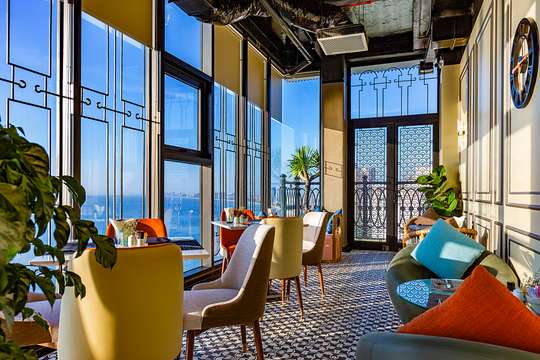 Afternoon Tea at Peninsula Hotel Danang