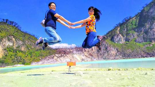 Premium White Crater Tour (FOREIGN TOURIST), THB 2,044.17