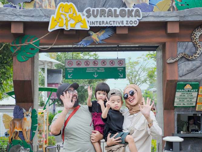 Tiket Suraloka Interactive Zoo 3