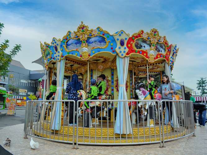 Tiket Suraloka Interactive Zoo 1