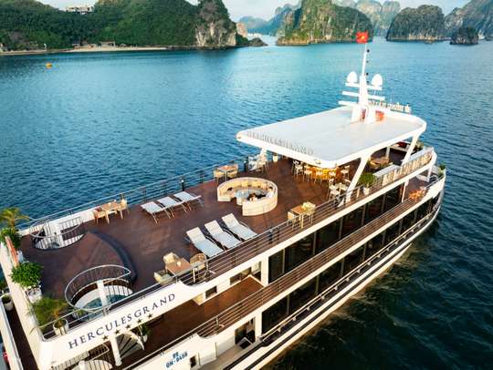 Du thuyền Hercules Grand 5 sao trong ngày | Khám phá Vịnh Hạ Long với hoạt động chèo thuyền kayak, tham quan Sung Sot & Ti Top | Bao gồm dịch vụ đưa đón khứ hồi và bữa trưa (tùy chọn), 1.155.742 VND
