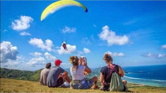 Tandem paragliding LOMBOK, THB 2,777.40
