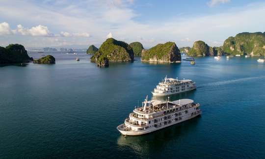 Ha Long Bay Day Tour