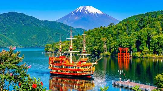 Danau Yamanaka, Danau Ashinoko, Owakudani, dengan Kereta Gantung Hakone - 1 Hari, Rp 1.073.250