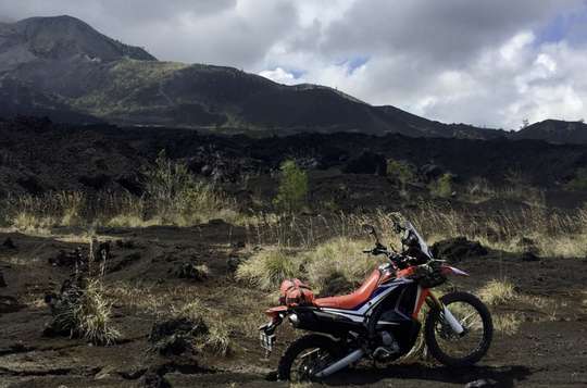Black Lava Bike Expedition: 1 Day Individual Tour