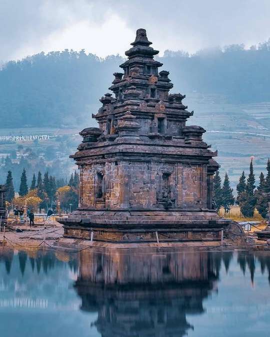 Dieng Private Tour 3D2N Price Per Pax (Minimum 5 Pax), THB 3,169.14