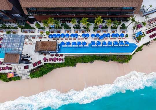 White Rock Beach Club, Rp 500.000