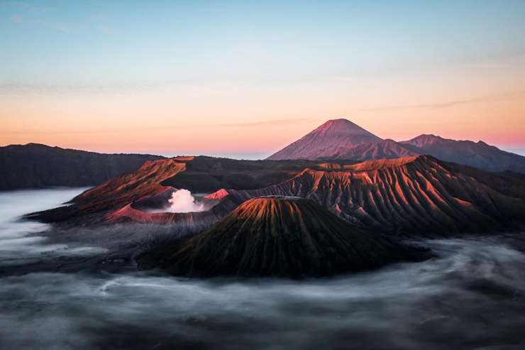 Sunrise Mount Bromo by Triptojava