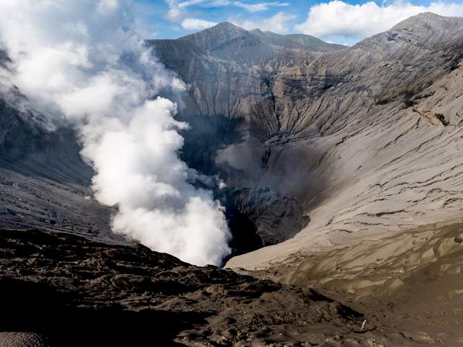 Sunrise Mount Bromo by Triptojava 3