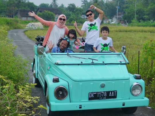 Yogyakarta 1-Day Tour - Kids Friendly - VW Tour of Borobudur, Ibarbo Park, Obelix Village by enjoyyourholiday, 1.015.651 VND