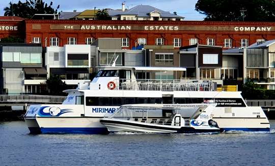 Mirimar Cruise: Brisbane River Cruise and Lone Pine Koala Sanctuary Tickets, 12,026円