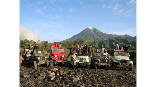 1 Day Trip Jogja (Borobudur Temple & Merapi Lava Tour) for Foreigner by enjoyyourholiday, RM 210