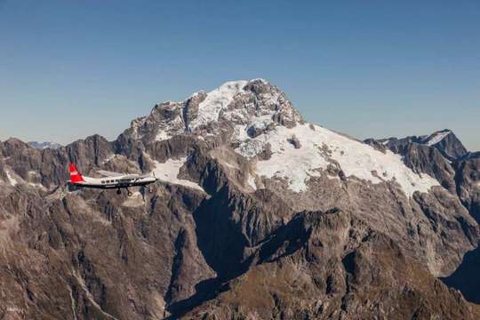 Milford Sound Fly Cruise Fly from Queenstown | New Zealand