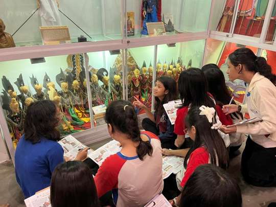 Gubug Wayang Museum, RM 8