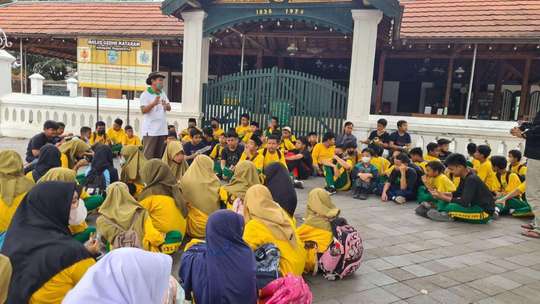 Mataram Trail in a Day - Purbayan Kotagede Tourism Village, S$20