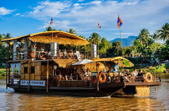 Sunset Serenity Cruise Luang Parbang Mekong River