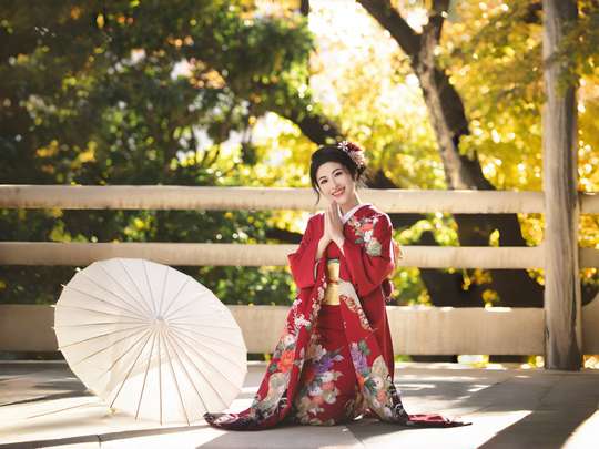 Kimono Rental・Photography in Asakusa by ENNICHI KIMONO, S$44