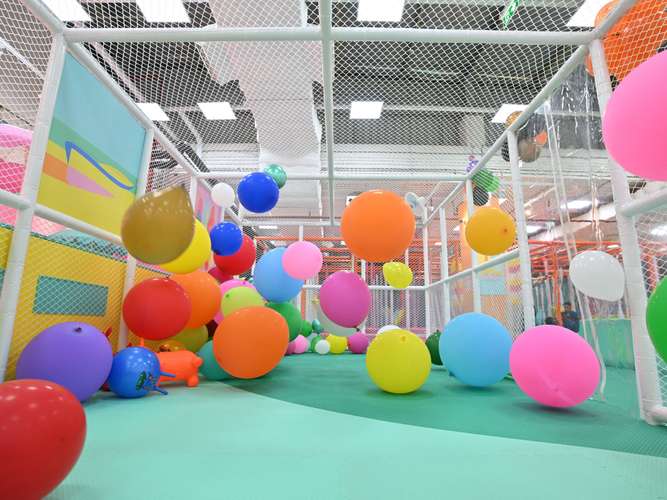 KID'S BOX JUMBO by kidzooona Transmart Padang 3