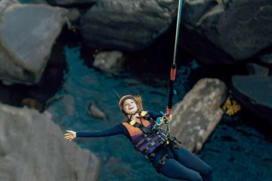 Rope Jumping in Lakshapana, 5.195.200 VND