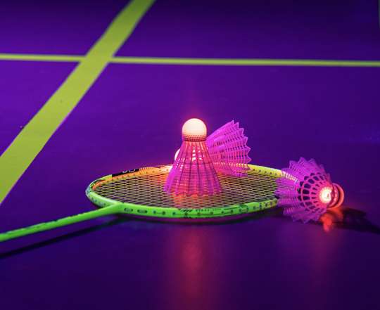 ITIKMINTON - Glow in the Dark Badminton Court